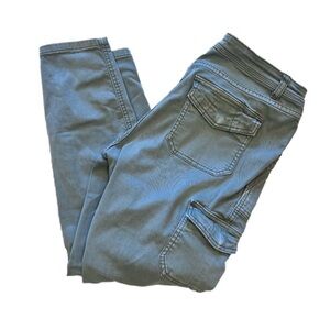 Caslon Green Cropped Pants. Cargo Pockets, Size: 29P Petite Short Modal Cotton